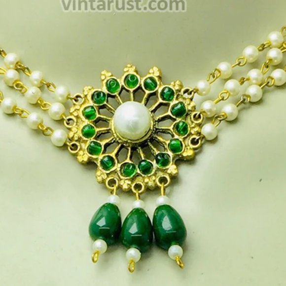 Green Stone and White Pearls Jewelry Set, Tribal Stones and Pearls Jewelry, - Picture 5 of 9